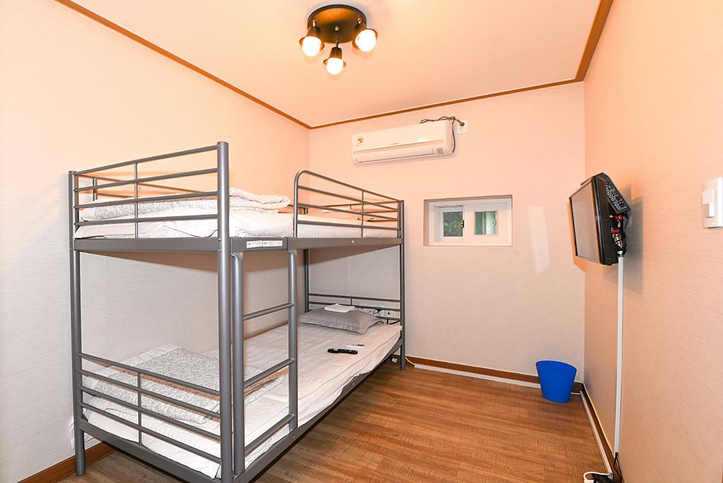 Story House Hotell Sokcho Exteriör bild